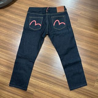 (Category: ) located in . Submitted by hypebazaar (Listing ID 1357309484, Image 1). Description: .