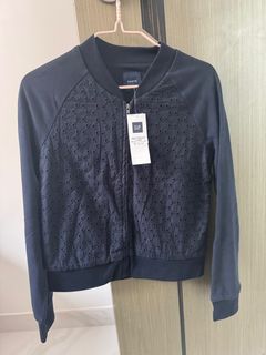 （分類：）位於 。 由 ackn55 提交（商品編號 1357295052，圖片 1）。簡介： 。