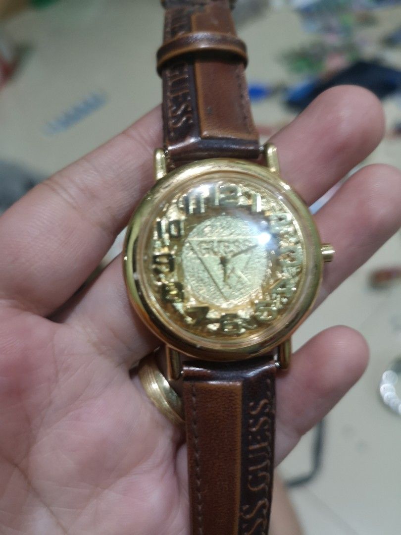 Gold tone Guess Watch (Category: Women's Watches) located in Lucena. Submitted by watchmateph (Listing ID 1357300924, Image 3). Description: WATCH IS BEAUTIFUL AND WORKING.