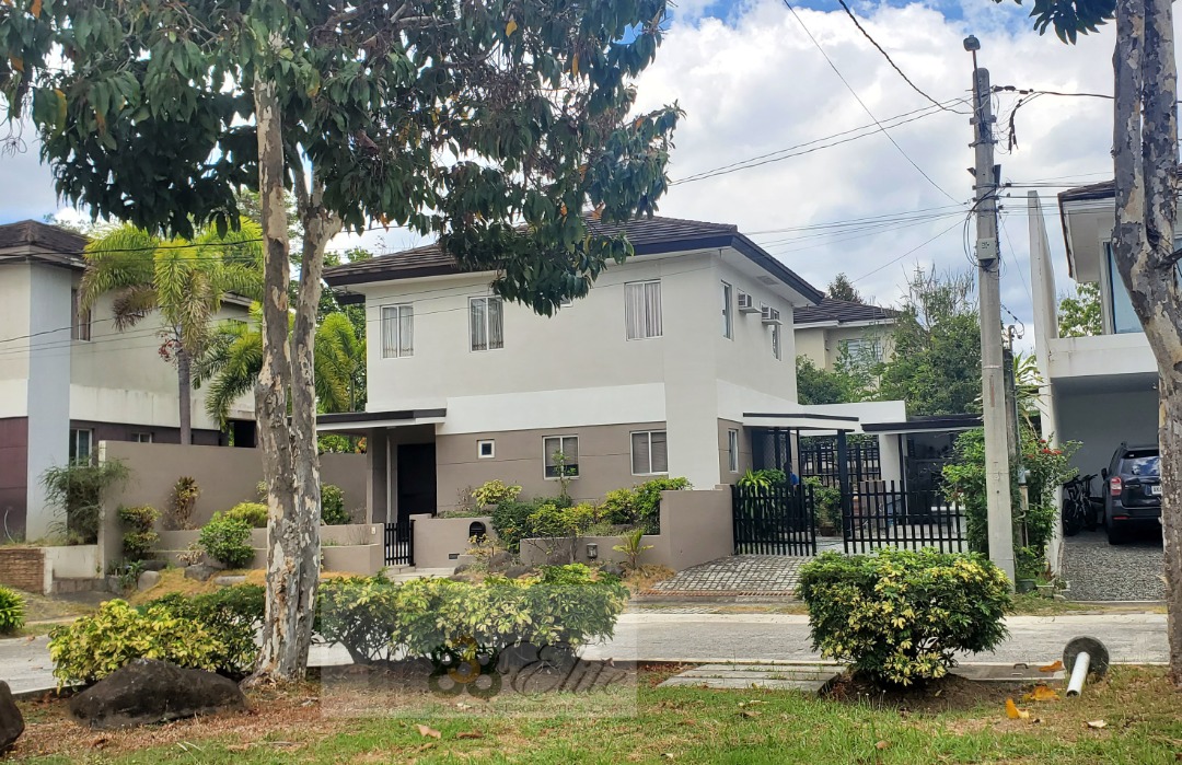 (Category: ) located in . Submitted by RealtorGonzales (Listing ID 1168177814, Image 1). Description: .
