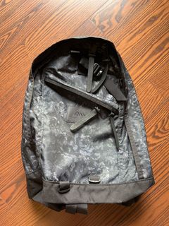 （分類：）位於 。 由 harrischl 提交（商品編號 1357222830，圖片 1）。簡介： 。