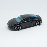 hot wheels 07 audi r8 loose diecast body plastik base besi, Toys ...