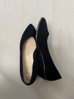 （分類：）位於 。 由 something.u.want 提交（商品編號 1357270926，圖片 1）。簡介： 。