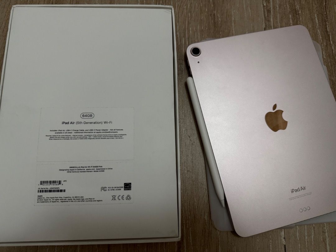 iPad Air (5th Generation) Wi-Fi 64GB PINK (Category: iPad) located in Paranaque City. Submitted by katl0 (Listing ID 1357233848, Image 2). Description: Bought July 2024 and was rarely used. RFS: will buy an iPad mini Condition: In top shape. Very minor scratches at the back. .