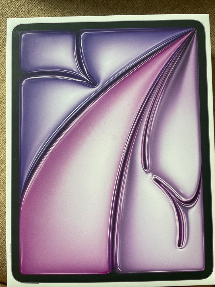 iPad Air (M2) 13" WiFi (2024) 128GB Purple (Category: iPad) located in Singapore. Submitted by qbvqzg2wg6 (Listing ID 1357279591, Image 1). Description: Brand new unused iPad won from event .