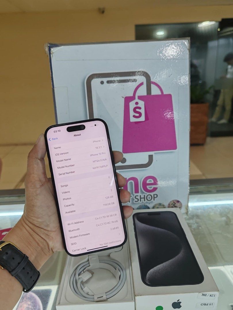 iphone 15 pro 128gb dual sim 2ndhand (Category: iPhone 15 Series) located in Manila. Submitted by orlandotub99548 (Listing ID 1357341728, Image 2). Description: iphone 15 pro 128gb dual sim 2ndhand hk variant complete package pick up store greenhills shopping center we accept trade in we accepy credit card and ggives installment we do cod and door to door we ship nationwide for fast transaction call 09277368323 look for vine visit my fb page vine