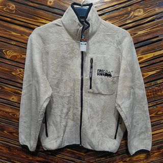(Kategori: ) berada di . Dikirim oleh lentera_galeri (ID iklan 1357239171, Gambar 1). Deskripsi: .
