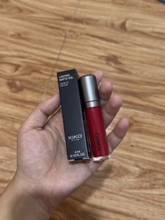 Kiko Milano Lasting Matte Veil in 12