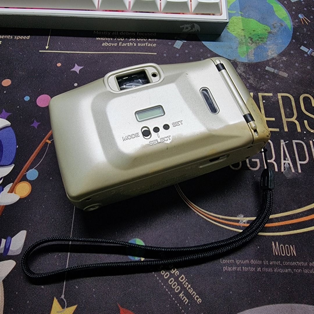 Kyocera Campus AF Big Finder (Category: Cameras) located in Mandaluyong City. Submitted by kuya.marks.retro.gadgets (Listing ID 1357273761, Image 3). Description: Tested all functions/buttons/flash working ok! Ready to use - just add fresh batteries and film Comes with strap only Pickup for unli-test/inspect before paying *Mandaluyong near JRU Meetups ok! *Lucky Chinatown Binondo *SM Centerpoint Santa Mesa *SM Hypermarket JRU Shaw *Shaw Centermal