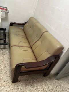 (Category: ) located in . Submitted by wcestudy (Listing ID 1357357273, Image 1). Description: .