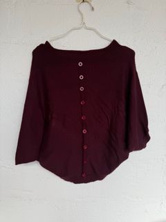 (Category: ) located in . Submitted by thebasicwardrobe (Listing ID 1357303218, Image 1). Description: .