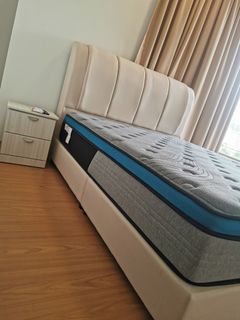 (Category: ) located in . Submitted by wearlygood (Listing ID 1357234303, Image 1). Description: .