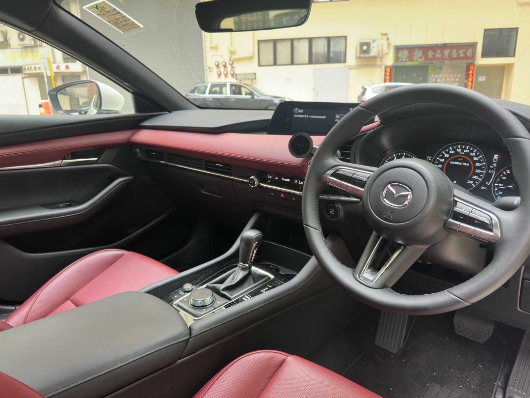 Mazda MAZDA 3 HATCHBACK Automatic498322504607354888