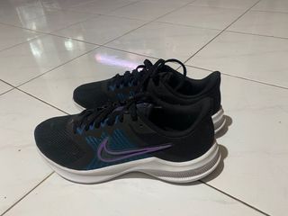 (Kategori: ) berada di . Dikirim oleh Putriserojaa (ID iklan 1357230937, Gambar 1). Deskripsi: .