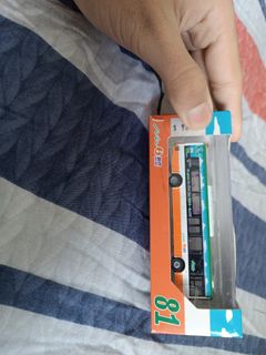 （分類：）位於 。 由 tareek 提交（商品編號 1357245365，圖片 1）。簡介： 。