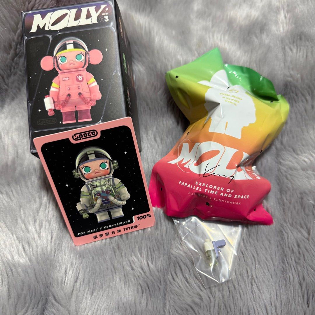 Pop Mart Space Molly Tetris (Category: Designer & Blind Box Toys) located in Quezon City. Submitted by jshoppppp (Listing ID 1357319674, Image 2). Description: Sealed foil, open box Complete set BPI or BDO SF c/o buyer.