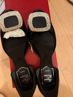 （分類：）位於 。 由 poonzeezee 提交（商品編號 1357321537，圖片 1）。簡介： 。