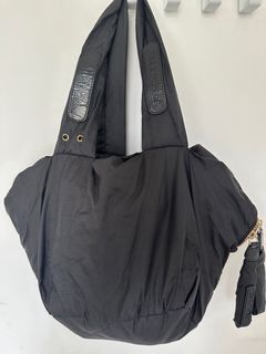 （分類：）位於 。 由 vicvic8989 提交（商品編號 1357234323，圖片 1）。簡介： 。