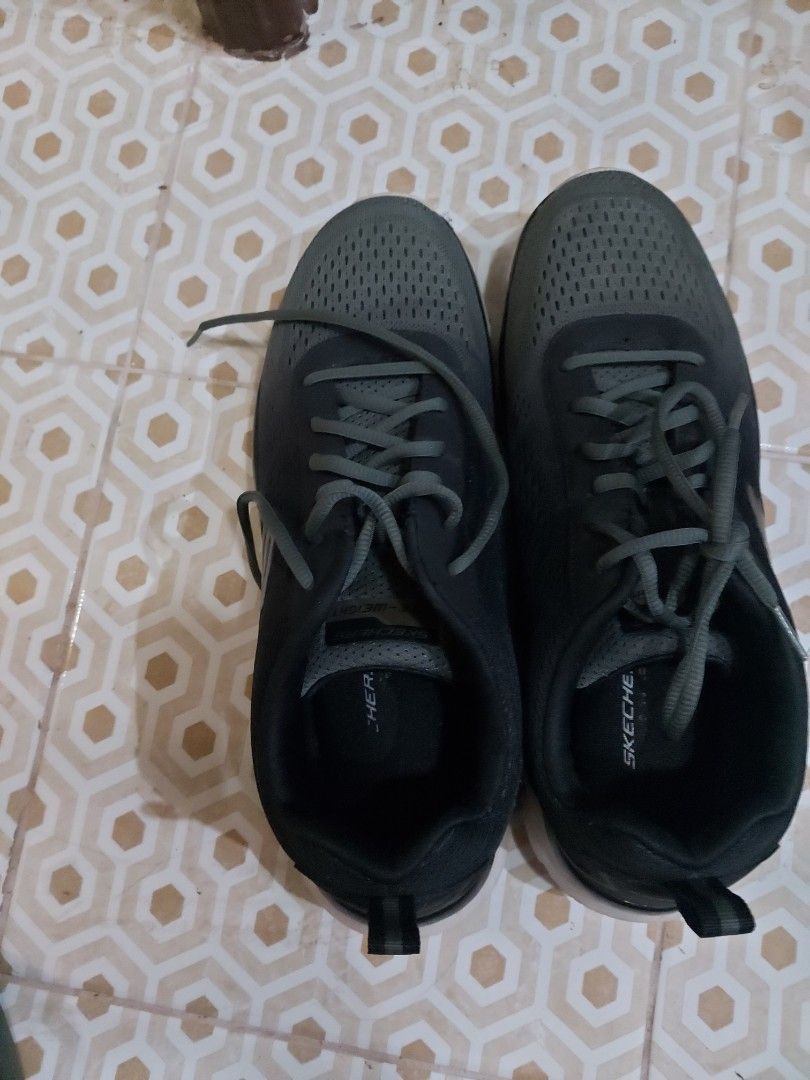 Skechers size 13 (Category: Sneakers) located in Pasig City. Submitted by borjong (Listing ID 1357253021, Image 1). Description: skechers mens shoes size 13 US in good condition. slightly negotiable..
