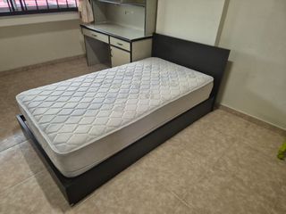 (Category: ) located in . Submitted by gan8320 (Listing ID 1357336223, Image 1). Description: .