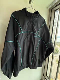 （分類：）位於 。 由 anson.tt 提交（商品編號 1357272960，圖片 1）。簡介： 。