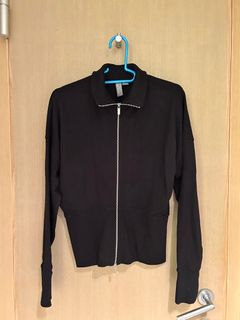 （分類：）位於 。 由 livedeer.2e5f7e 提交（商品編號 1357274835，圖片 1）。簡介： 。