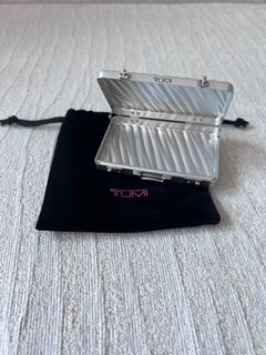（分類：）位於 。 由 miishapi 提交（商品編號 1357359354，圖片 1）。簡介： 。