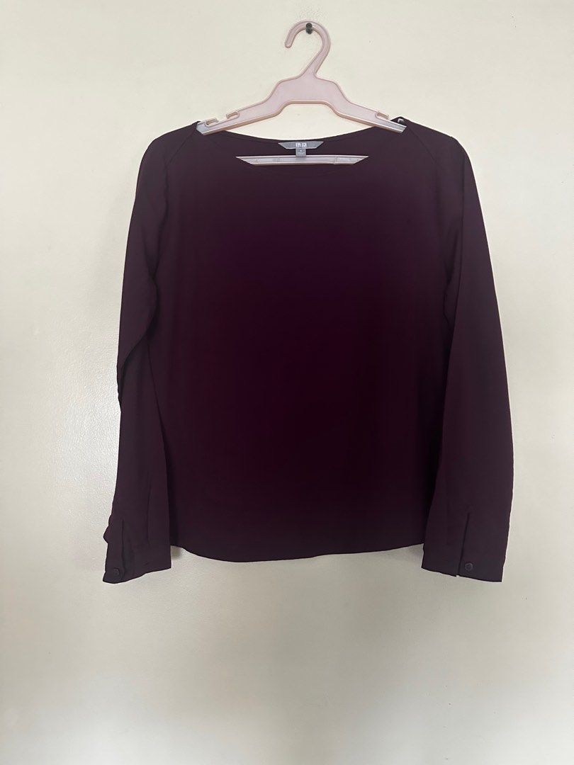 Uniqlo Long Sleeved Maroon Top (S) (Category: Blouses) located in Makati City. Submitted by thunderhippo (Listing ID 1357374897, Image 1). Description: .
