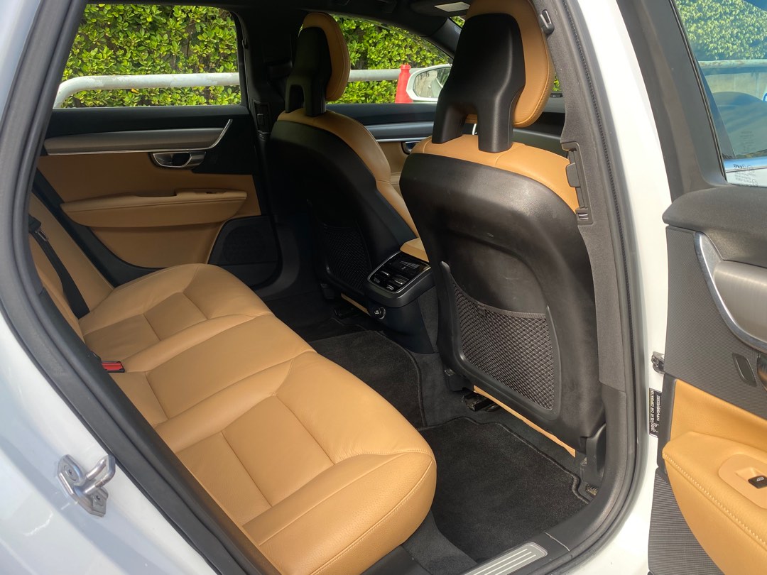 Volvo V90 T5 Momentum (A)62863129547523114