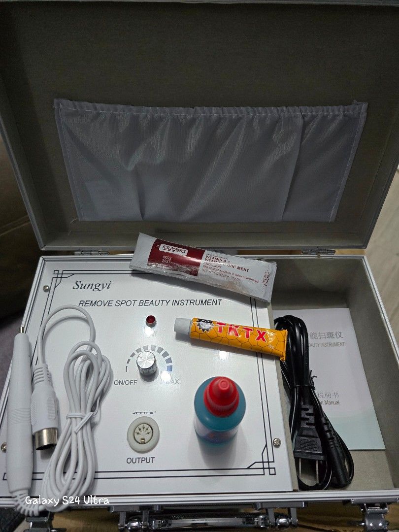 Warts removal machine (Category: Other Gadgets) located in Manila. Submitted by ryaienzac28409 (Listing ID 1357297666, Image 1). Description: Bought but never used. Comes with topical anaestesia and after care ointment..