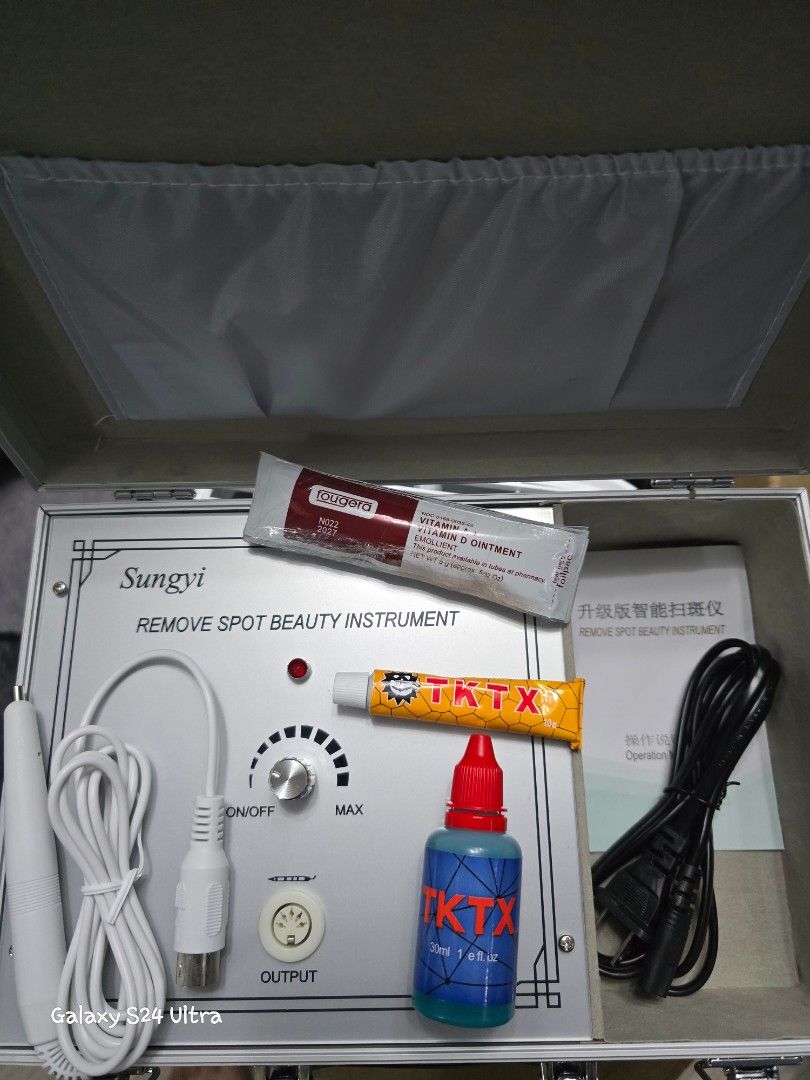 Warts removal machine (Category: Other Gadgets) located in Manila. Submitted by ryaienzac28409 (Listing ID 1357297666, Image 2). Description: Bought but never used. Comes with topical anaestesia and after care ointment..