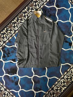 (Category: ) located in . Submitted by ameerlat (Listing ID 1357192565, Image 1). Description: .
