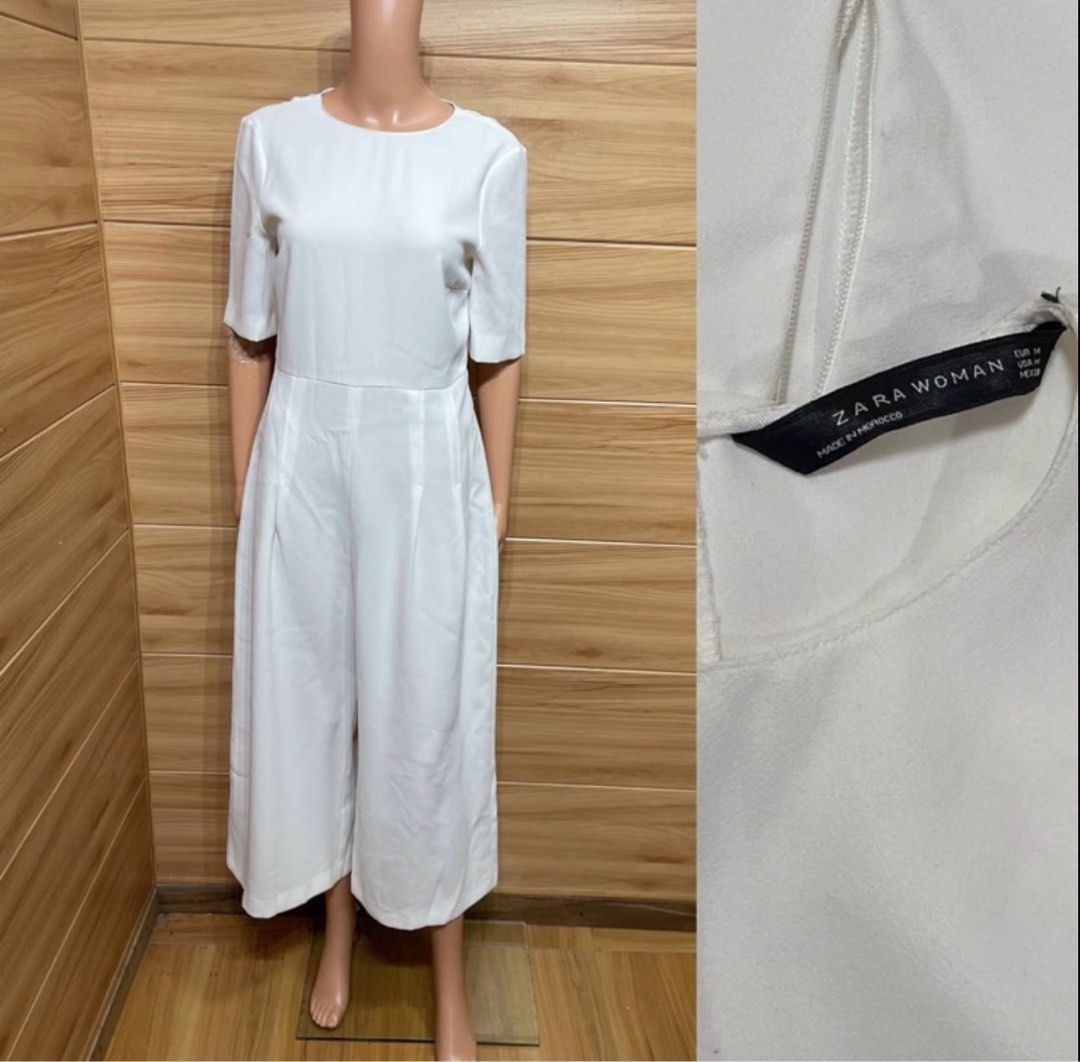 Zara White Jumpsuit (Category: Jumpsuits) located in Mandaluyong City. Submitted by secondsnlabels (Listing ID 1357262103, Image 1). Description: Will fit Small to Medium frames. .