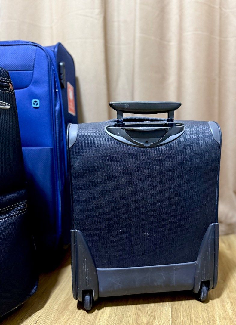 22" Samsonite Luggage (Cabin size) (Category: Luggage) located in Taguig. Submitted by cathtorre21 (Listing ID 1361429694, Image 3). Description: 22" Cabin size Luggage .