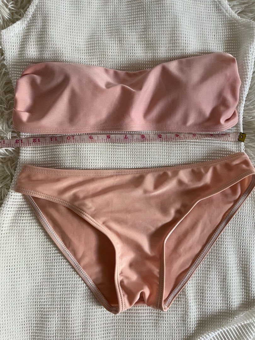 3n1 set 2pc bikini (Category: Bikinis & Swimsuits) located in Pasay City. Submitted by sethsummer (Listing ID 1361357245, Image 2). Description: #3n1 set #2pc bikini set Color pink, tube type, has replaceable pad, size Medium on tag . Can fit to small . Dress Cover up with slit. Soft and comfy fabric . Never used RFS: small for me #swimwear #bathingsuit #swimsuit #summer.