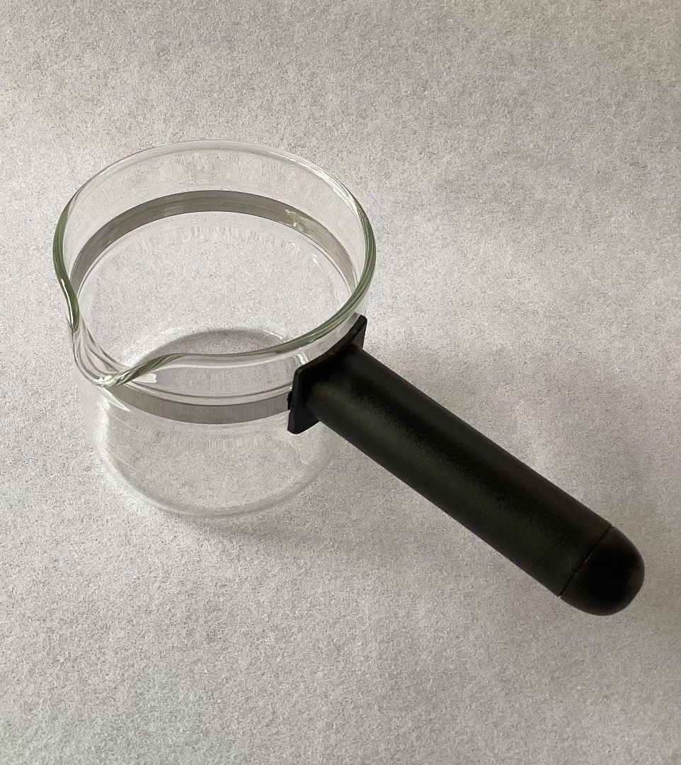 4 Cups Glass Replacement Carafe with Black Handle (Category: Coffee & Tea Tableware) located in Davao. Submitted by eclectic1925 (Listing ID 1361424353, Image 2). Description: Php350 4 Cups Glass Replacement Carafe with Black Handle H: 3.3 inches L: 7 inches *please check photos before purchase First to pay.