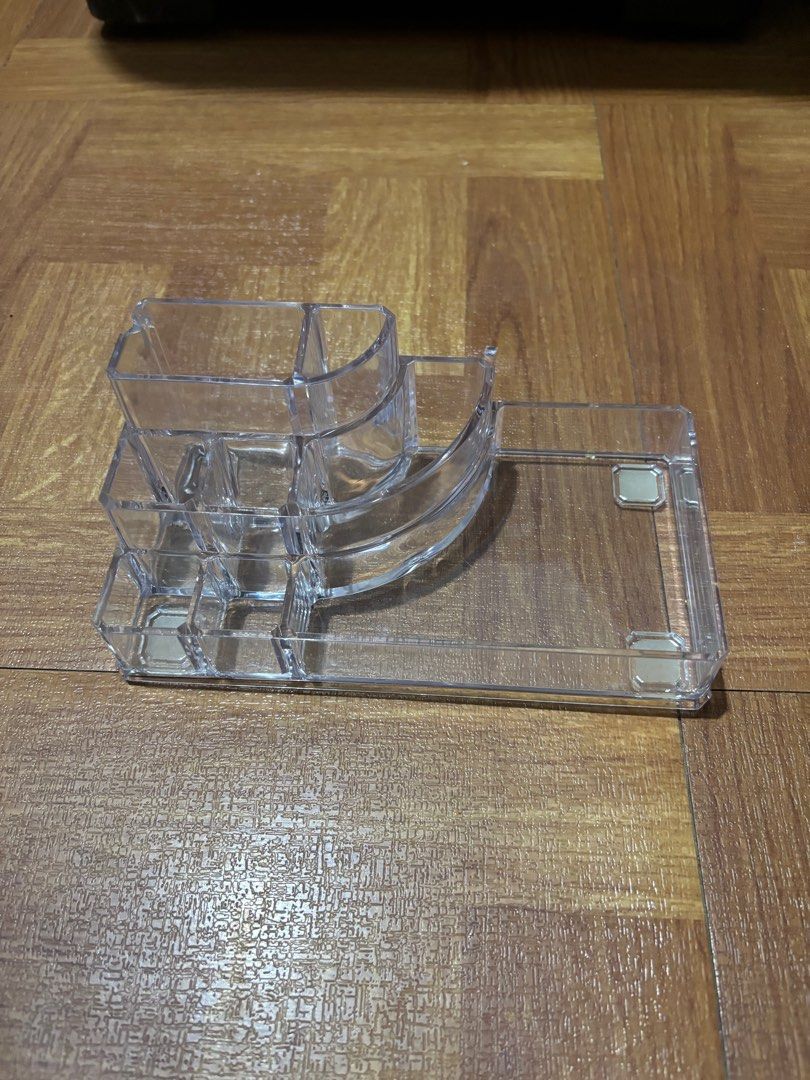 Acrylic Makeup Organizer (Category: Storage Boxes & Baskets) located in Marikina City. Submitted by everythingisnegotiable (Listing ID 1361418772, Image 1). Description: Acrylic Makeup Organizer. In perfect condition except for small chip seen in third pic. Thick acrylic RFS: never had space for it in dresser.
