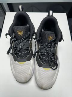 Adidas 籃球鞋 波鞋64236713190147110