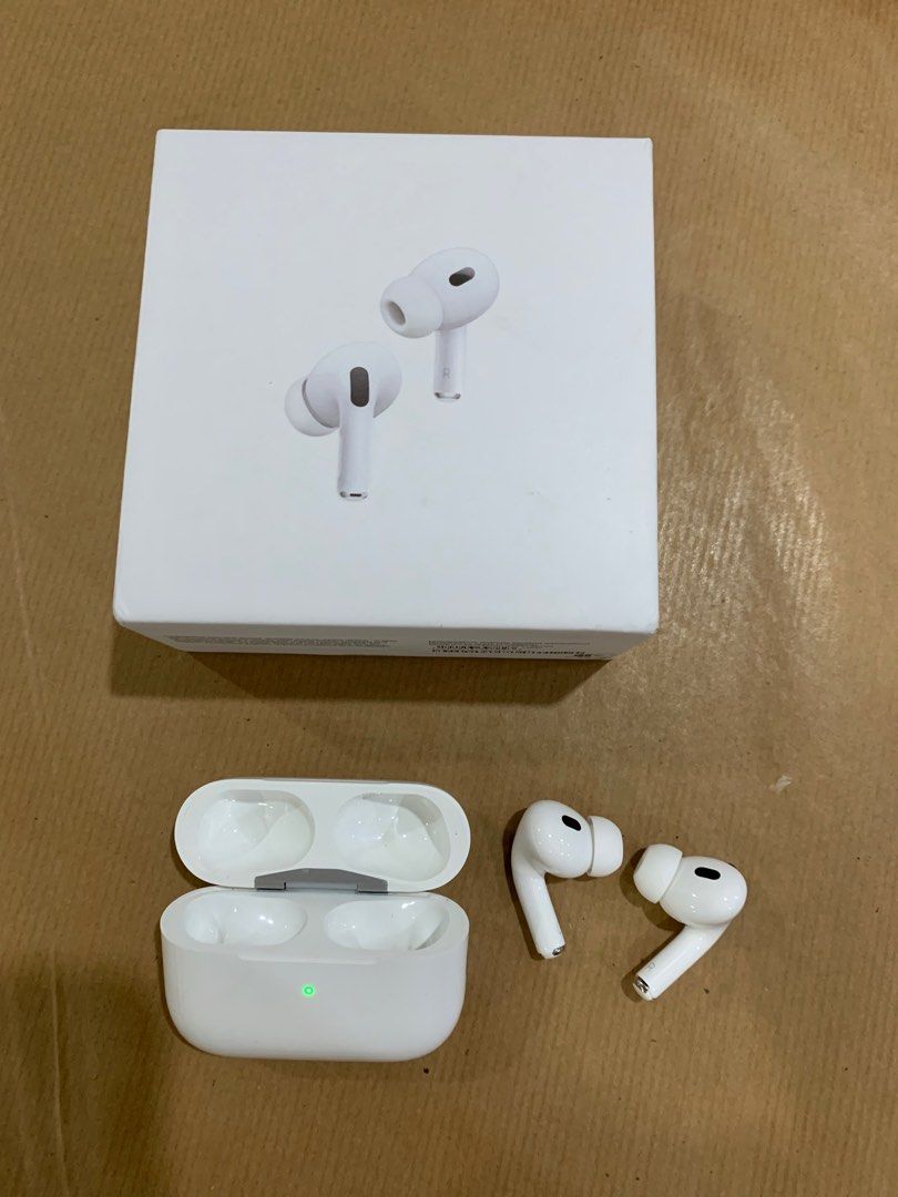 Airpods pro 2nd gen (Category: Earphones) located in Quezon City. Submitted by by.previouslyowned (Listing ID 1361463798, Image 1). Description: ⭐️Brand new ⭐️Price is negotiable ⭐️Can send more pics.