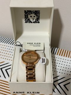 (Category: ) located in . Submitted by purse.vanity (Listing ID 1361426848, Image 1). Description: .
