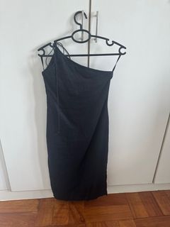 (Category: ) located in . Submitted by movingoutsale.katip (Listing ID 1361365153, Image 1). Description: .