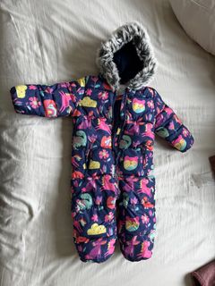 （分類：）位於 。 由 irinaledneva 提交（商品編號 1361355421，圖片 1）。簡介： 。