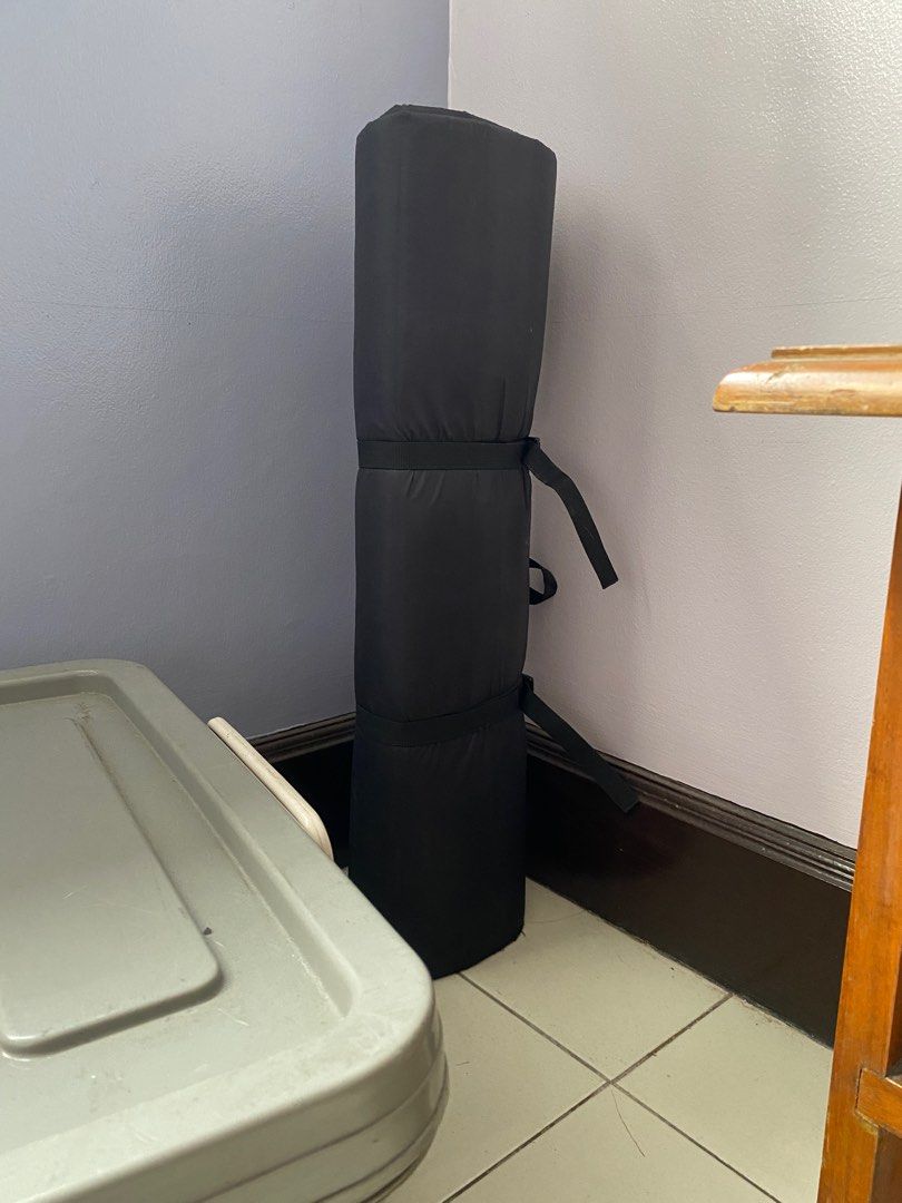 Black Workout Exercise Mat (Pitman Outdoors Brand) (Category: Exercise Mats) located in Manila. Submitted by jo0e__ (Listing ID 1361384931, Image 2). Description: .