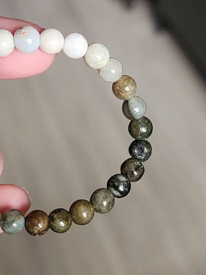 Burmese Jade Bracelet Low Perfection (Category: Bracelets) located in Quezon City. Submitted by ohmystones_088 (Listing ID 1361372368, Image 1). Description: 100% Authentic / Natural Stone Name: Burma Jade Bracelet Low Perfection Bead Size: 5mm Wrist Size: 16cm Mode of payment: G-cash, PayMaya, BPI, BDO ✨️All crystals or gemstones are cleansed and energized before shipping.✨️ Please note: 💕As gemstones are natural, there may be variations in col