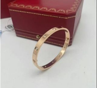 （分類：）位於 。 由 lok_cartier 提交（商品編號 1357521459，圖片 1）。簡介： 。