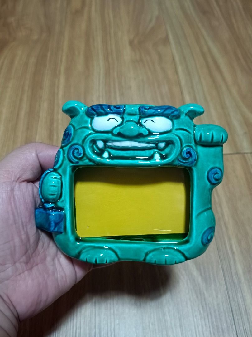 CERAMIC FOO DOG PHOTO FRAME (Category: Frames & Pictures) located in Makati City. Submitted by nyxhemera26 (Listing ID 1361485919, Image 3). Description: CERAMIC FOO DOG PHOTO FRAME.