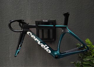(Category: ) located in . Submitted by qbikeshop (Listing ID 1361352175, Image 1). Description: .