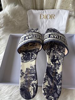 (Category: ) located in . Submitted by msglamorous (Listing ID 1361410527, Image 1). Description: .