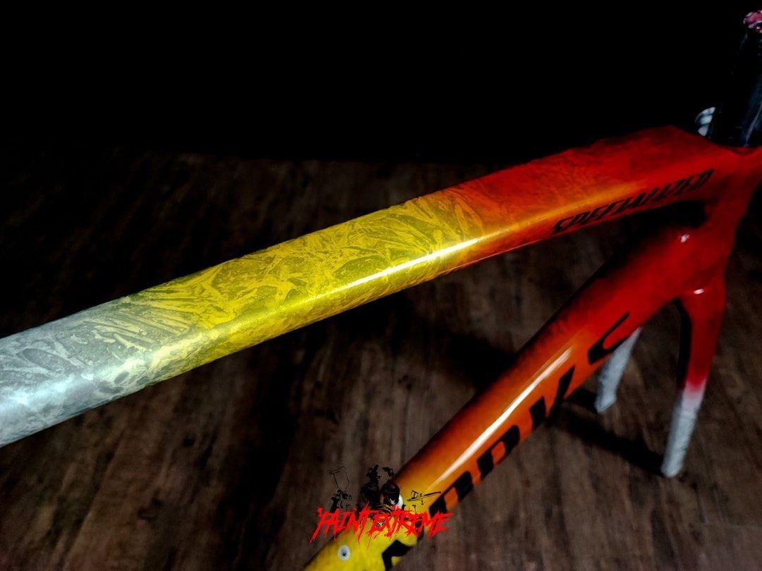 Custom Sworks Tarmac SL7 54cm Frameset (Category: Bicycles) located in Singapore. Submitted by hubin (Listing ID 1361491608, Image 3). Description: Selling Full frameset: Frame: S-Works Tarmac SL7 FACT 12r Carbon 54cm Handlebar: S-Works Aerofly II 42cm Stem: Tarmac integrated stem, 6-degree 110cm Seatpost: S-Works Tarmac Carbon Post Painted by Paint Extreme. Reason for selling: Wallet itchy, and Butt got bored of the frame 😅 The bike is still fi