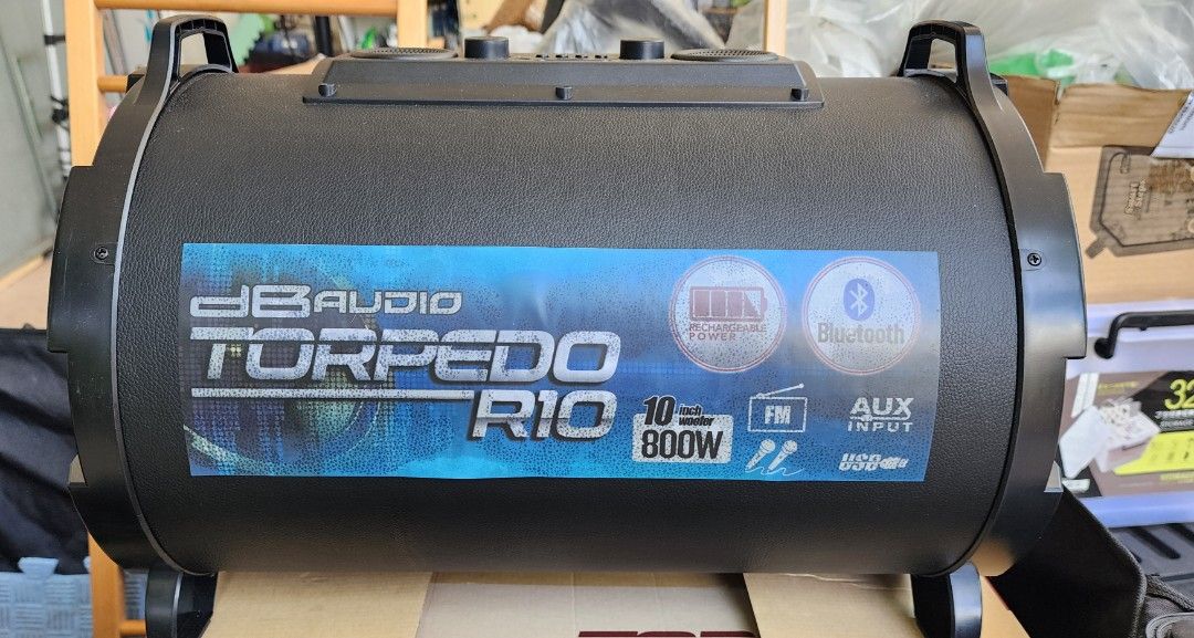 DB audio Torpedo R10 800w (Category: Soundbars, Speakers & Amplifiers) located in Las Pinas. Submitted by maic17 (Listing ID 1361359547, Image 1). Description: DB audio Torpedo R10 800w Brand new complete accessories Rechargeable Power Bluetooth Functional AUX Input 10 Inch Woofer 800w For pick up at Springville Heights Molino 7 Bacoor or shipping c/o buyer.